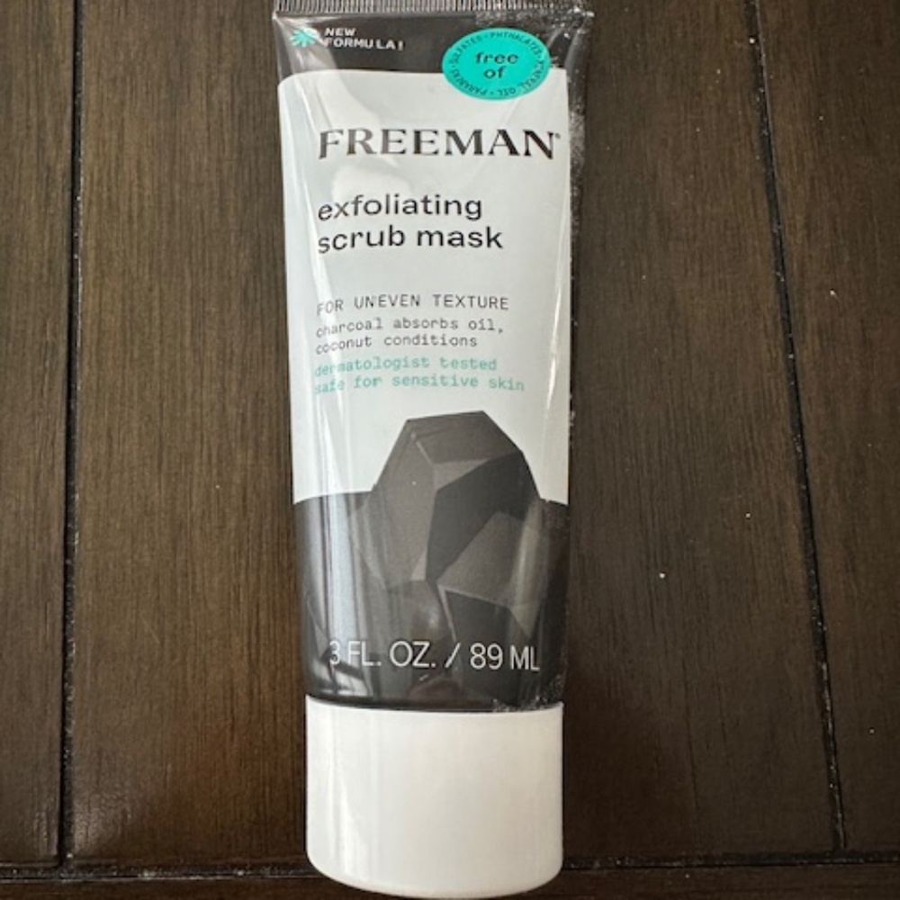 Freeman exfoliating mask; NWT